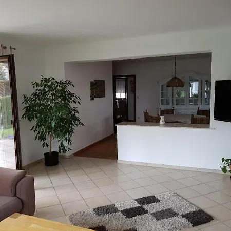 Nscho Tschi * Pluwig