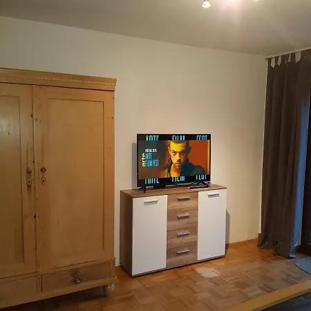Apartment Nscho Tschi *